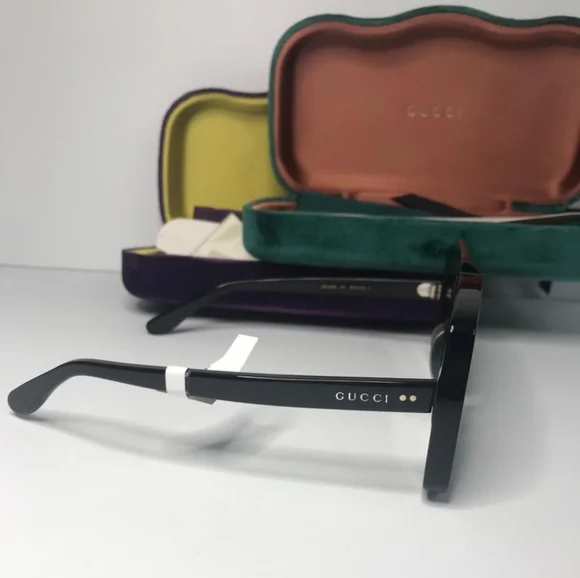 💯 Original Gucci Grey Shield Unisex Sunglasses GG1369S 001 62 .